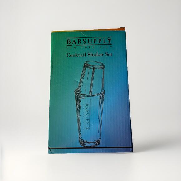 NIB Professional Boston Cocktail Shaker 4-Piece Set - Rainbow Chrome MSRP $85 - Picture 8 of 9